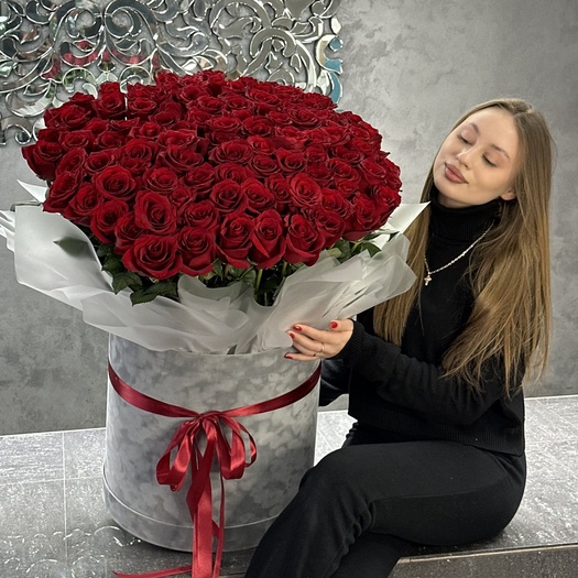 Бокс из эквадорской розы «EXPLORER» 101шт