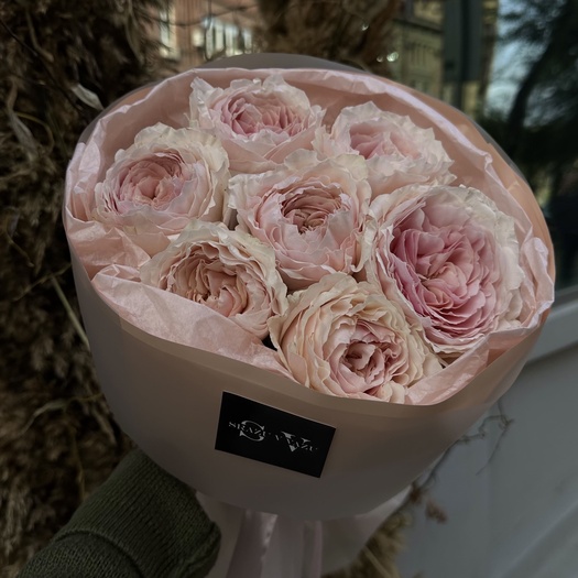 Букет из японских роз «TSUMUGI» 7шт