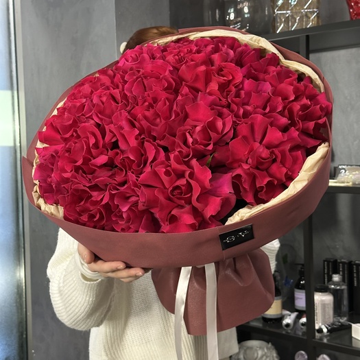 Букет из французских роз сорта «GOTCHA» 21шт