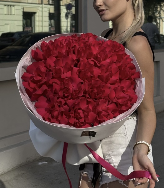 Букет из французских роз сорта «GOTCHA» 17шт