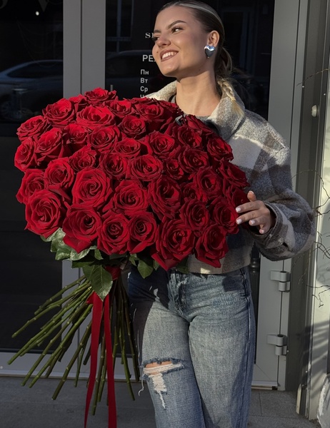 Букет из метровых роз сорта «EXPLORER» 41шт